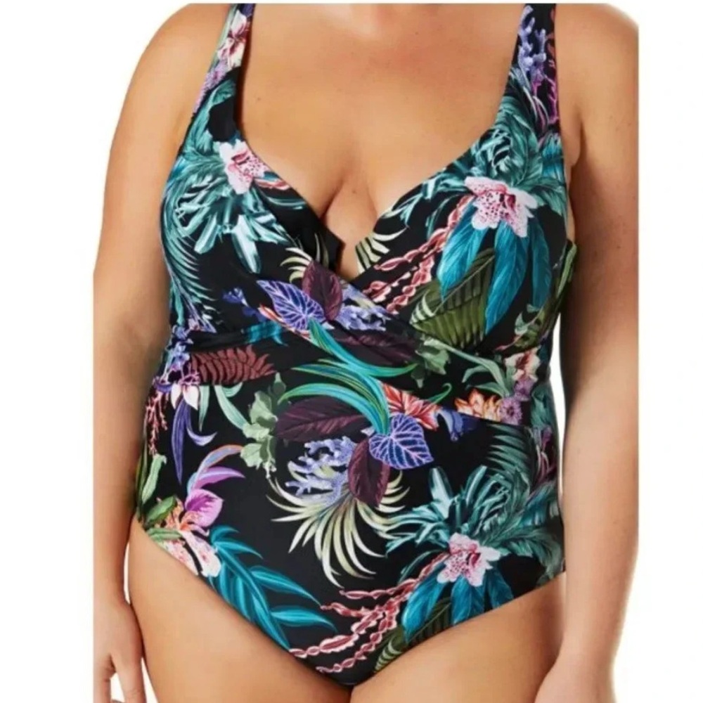 Terra and Sky Women’s Bathing Suit‎ Black Floral One Piece Slimming Swimsuit 3X